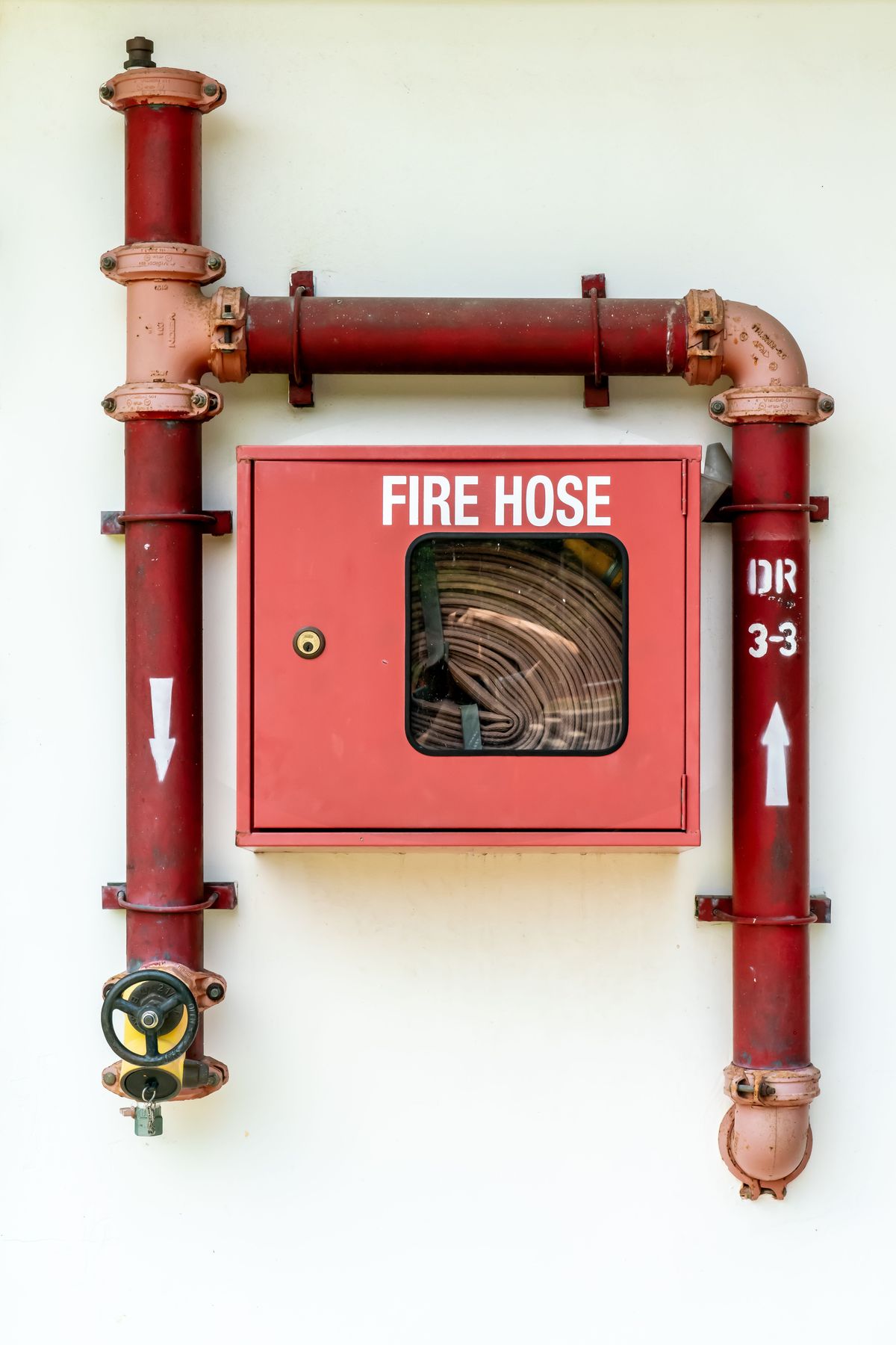 How fire hydrant systems work